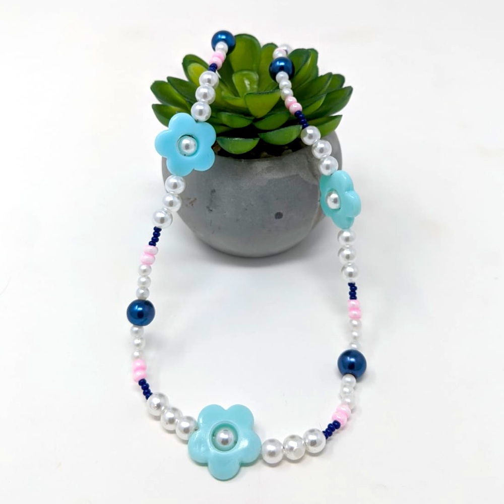 Y2K 90’s Beaded Pearl Choker Necklace